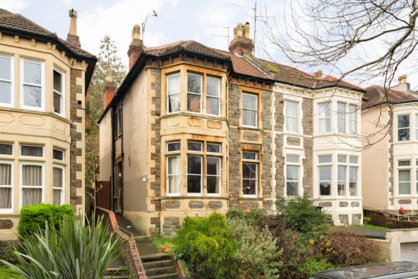 Ravenswood Road | Redland