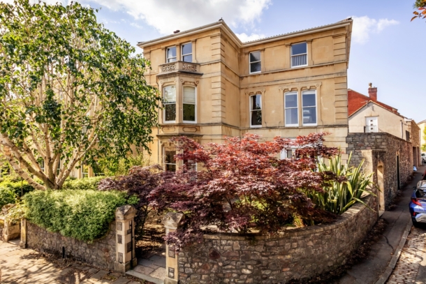 East Shrubbery | Redland