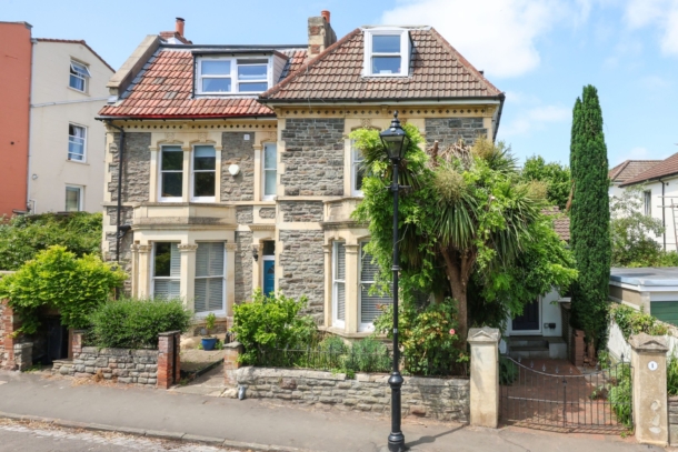 Kensington Road | Redland