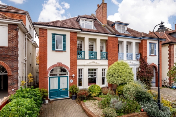 Downs Park East | Westbury Park