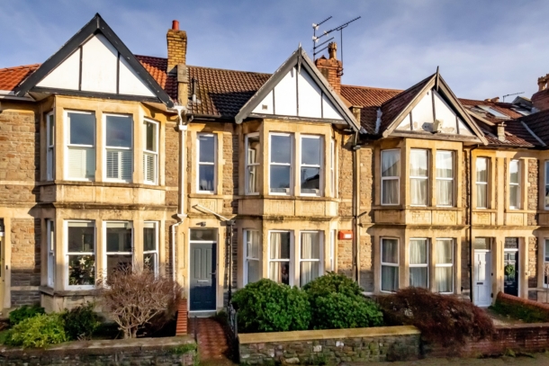 Halsbury Road | Westbury Park