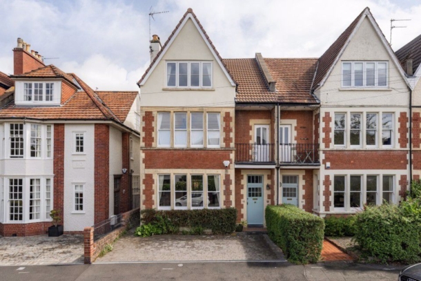 Downs Park East | Westbury Park
