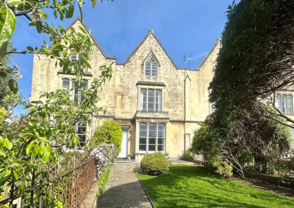 Burlington Road | Redland