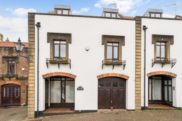 Clyde Lane | Redland