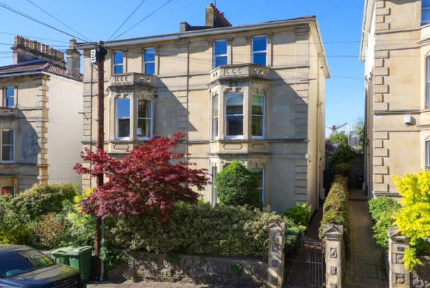 East Shrubbery | Redland