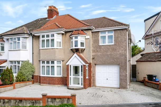 Cooper Road | Westbury on Tyrm